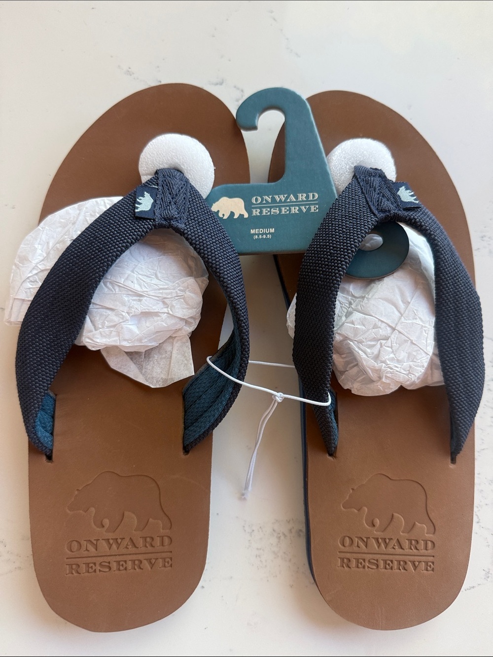 Onward Reserve Leather Flip Flop Sandals  Navy Nylon Straps Size Medium 8.5-9.5 - Picture 2 of 7